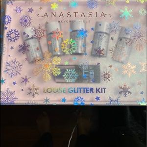 New Anastasia Beverly Hills Loose Glitter Kit